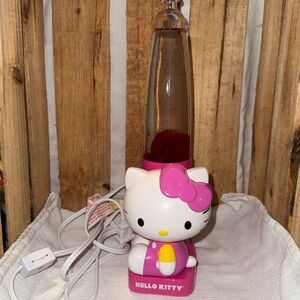 Hello Kitty Pink and White Charger